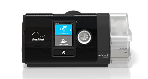 Аппарат AutoSet 10 AirSense марки ResMed автоматически дифференцирует эпизоды апноэ и подстраивается под особенности дыхания пациента