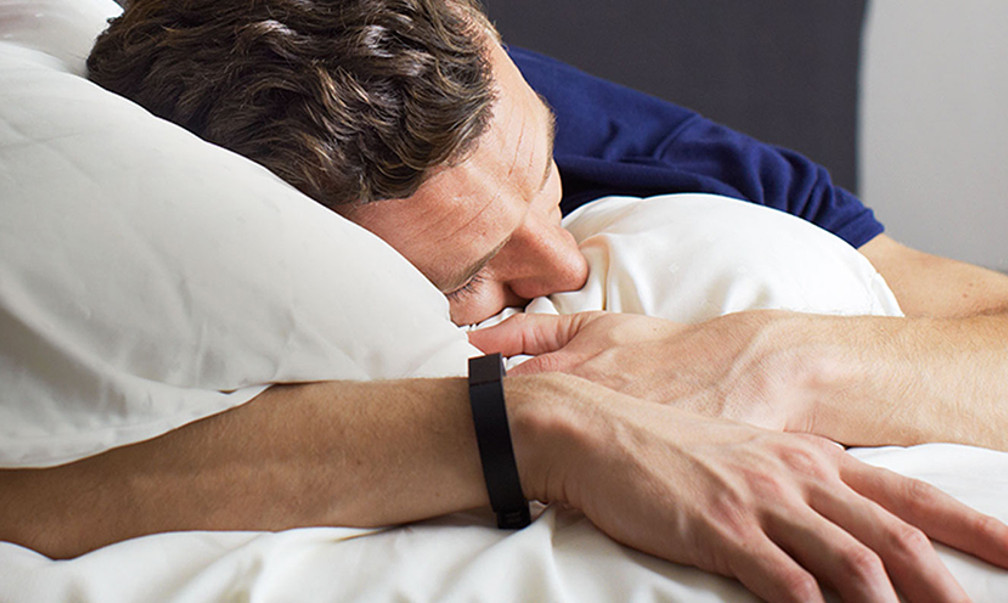 Деперсонифицированное исследование на вебсайте выявило, что у 40% респондентов отмечается дневная сонливость