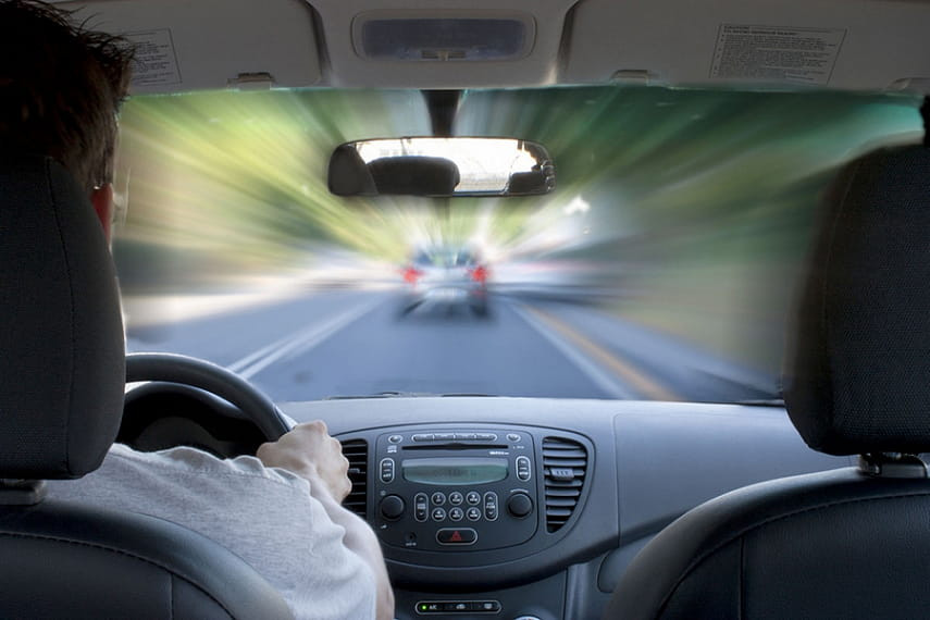 Важность концентрации внимания во время вождения