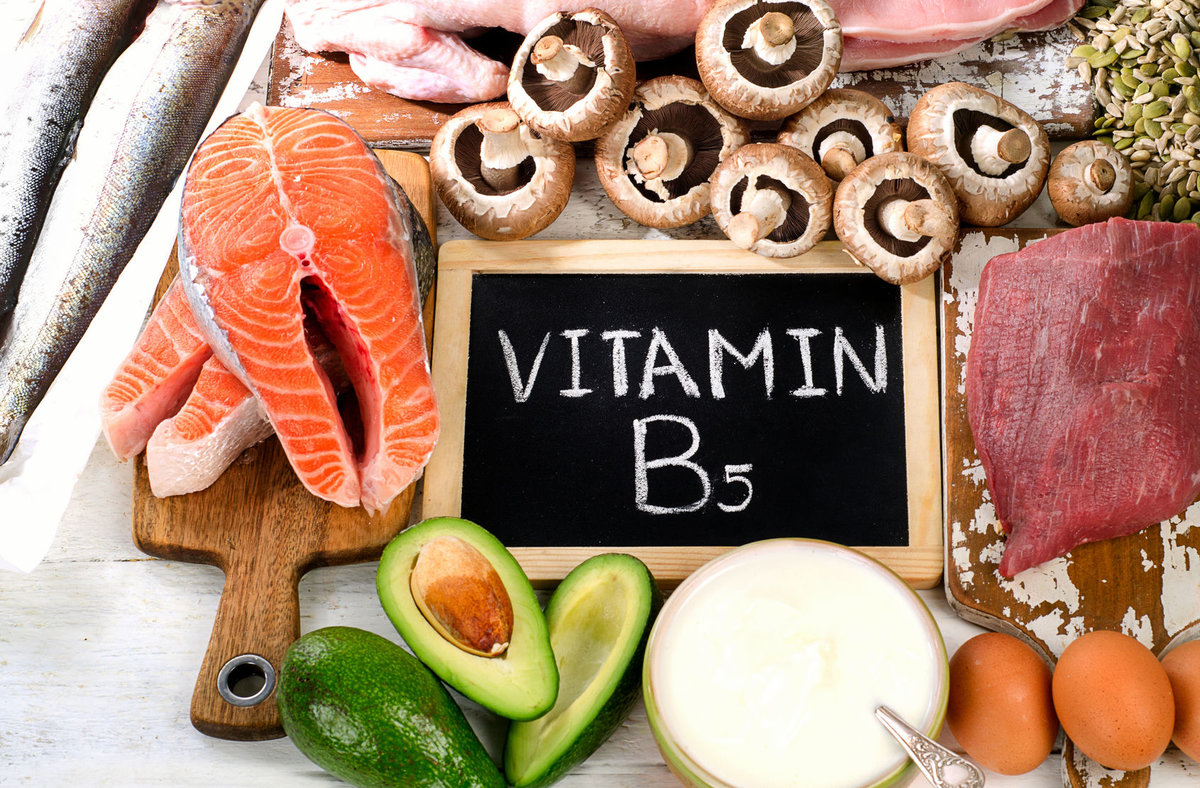 Прогормон витамин D содержится в красной рыбе, авокадо, яйцах и грибах