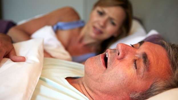 Синдром апноэ сна проявляется спонтанными остановками дыхания более чем на 10 секунд