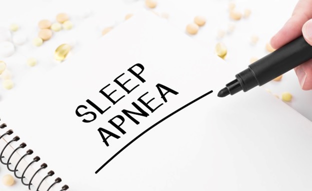 Выделяют три метода лечения апноэ: хирургическое вмешательство, СИПАП-терапия и капы для сна